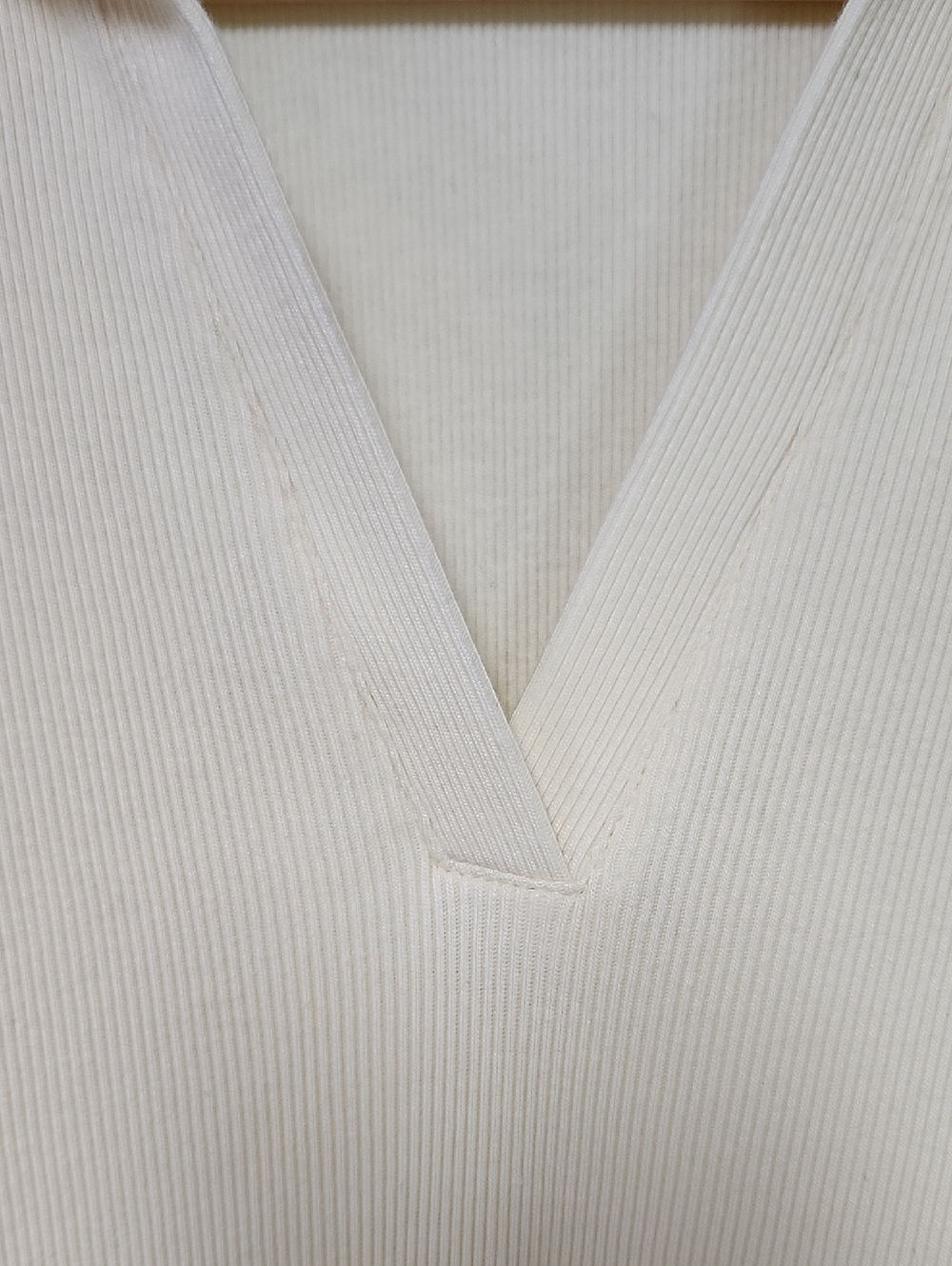 Butter Yellow Micro Ribbed Collared V-Neck Tank - Picture 3 of 4